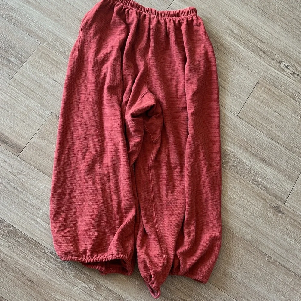 Free People - Picture 5 of 6